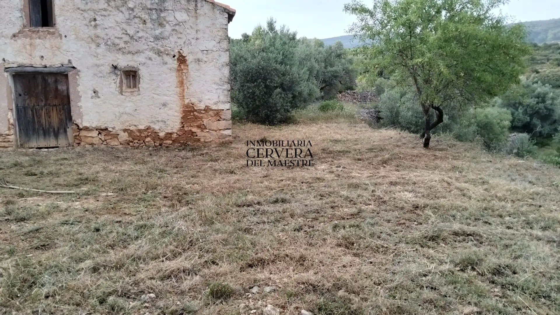 Country house zum Verkauf in Sierra Engarcerán mit Privatgarten