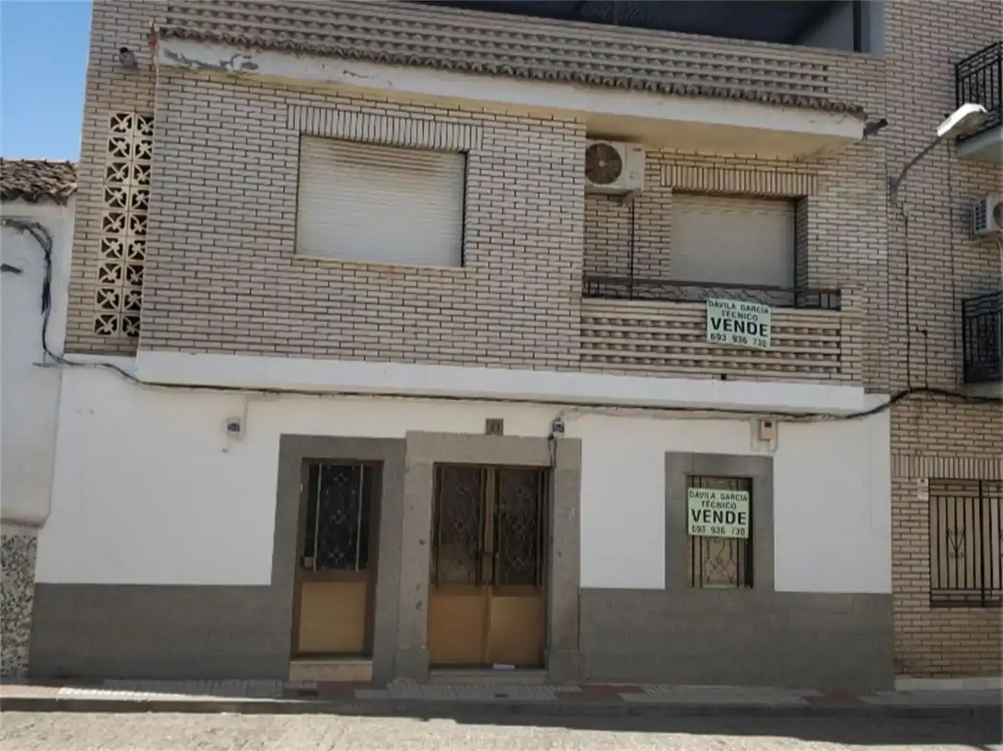 Vista exterior de Pis en venda en Quintana de la Serena amb Moblat i Balcó