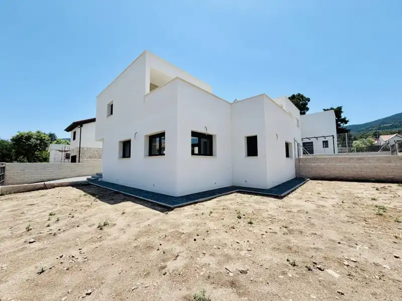 Exterior view of Houses for sale in El Espinar  with Heating and Terrace