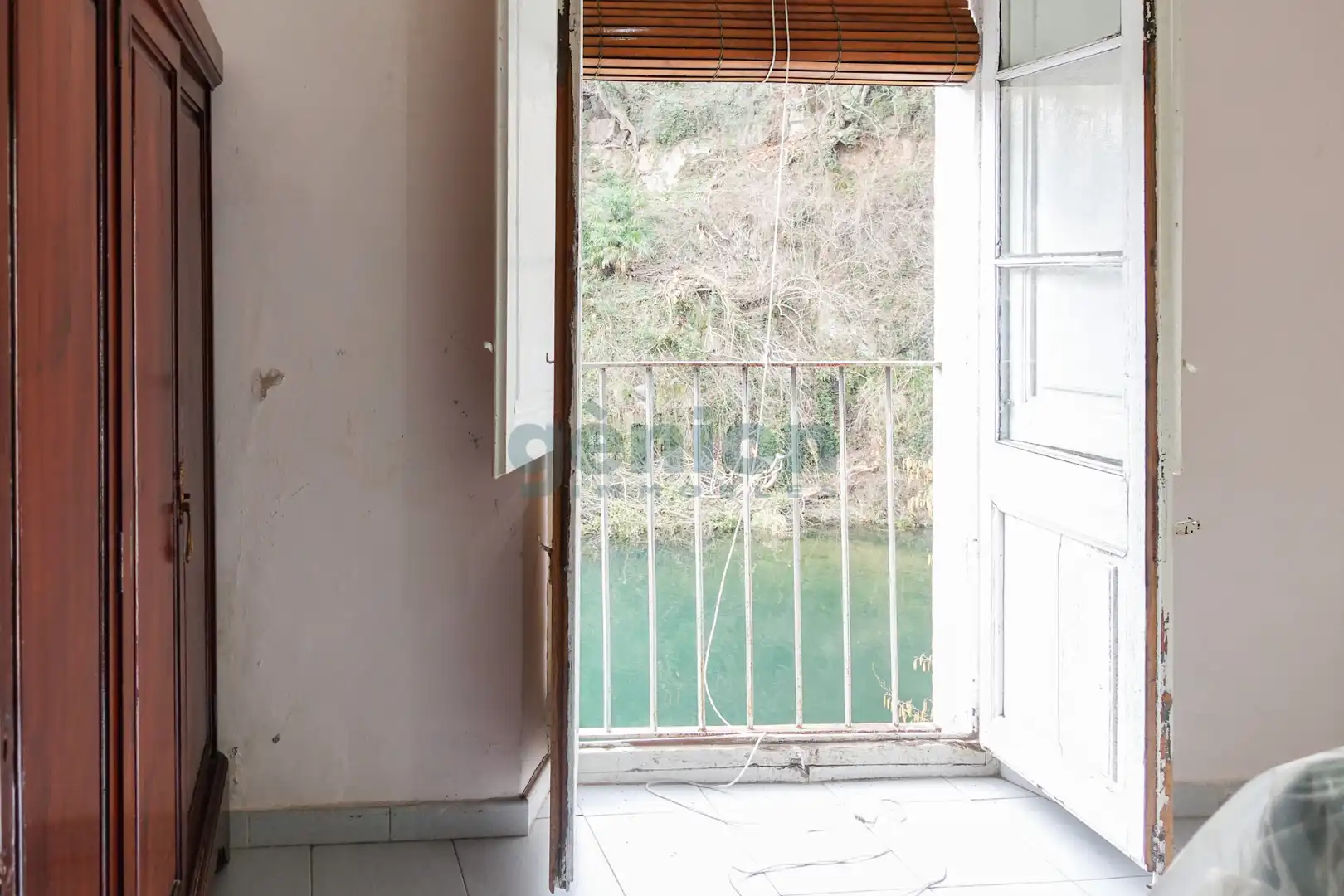 Nave industrial en venta en Sant Joan Les Fonts