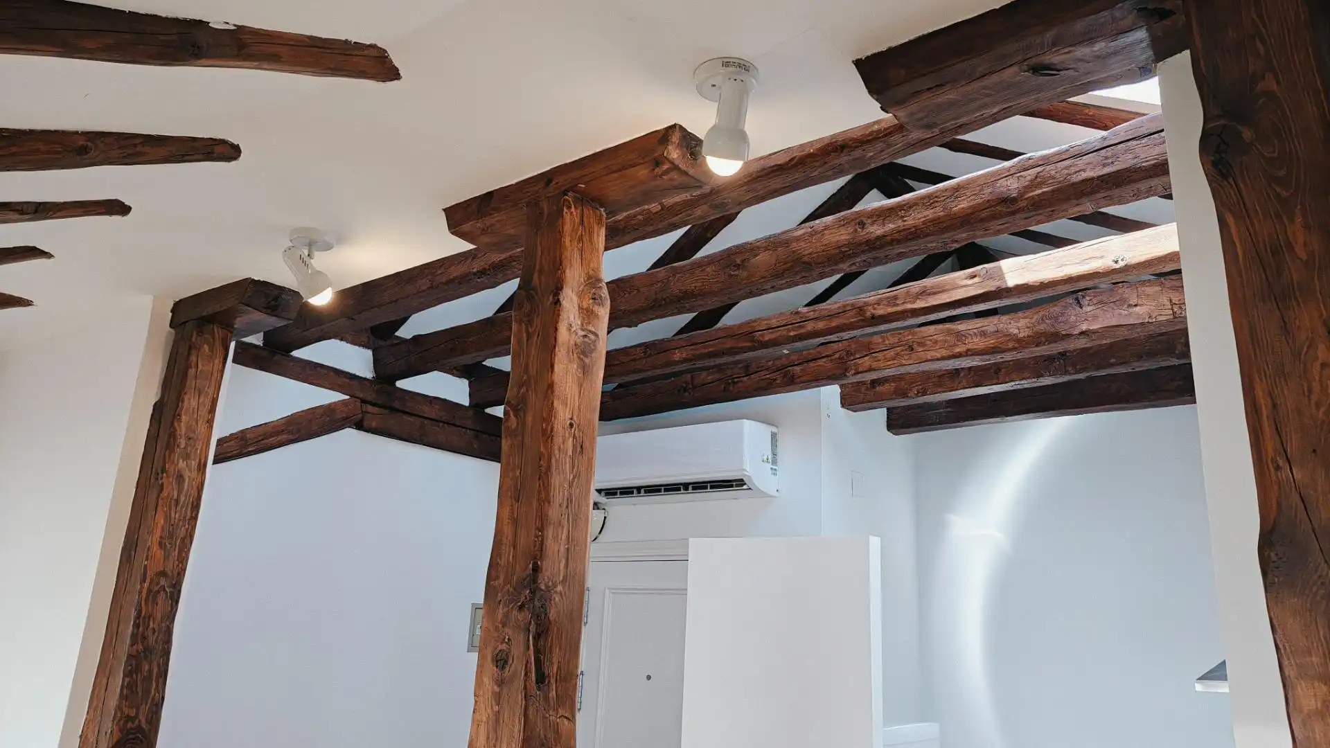 Study for rent in Madrid  with Heating