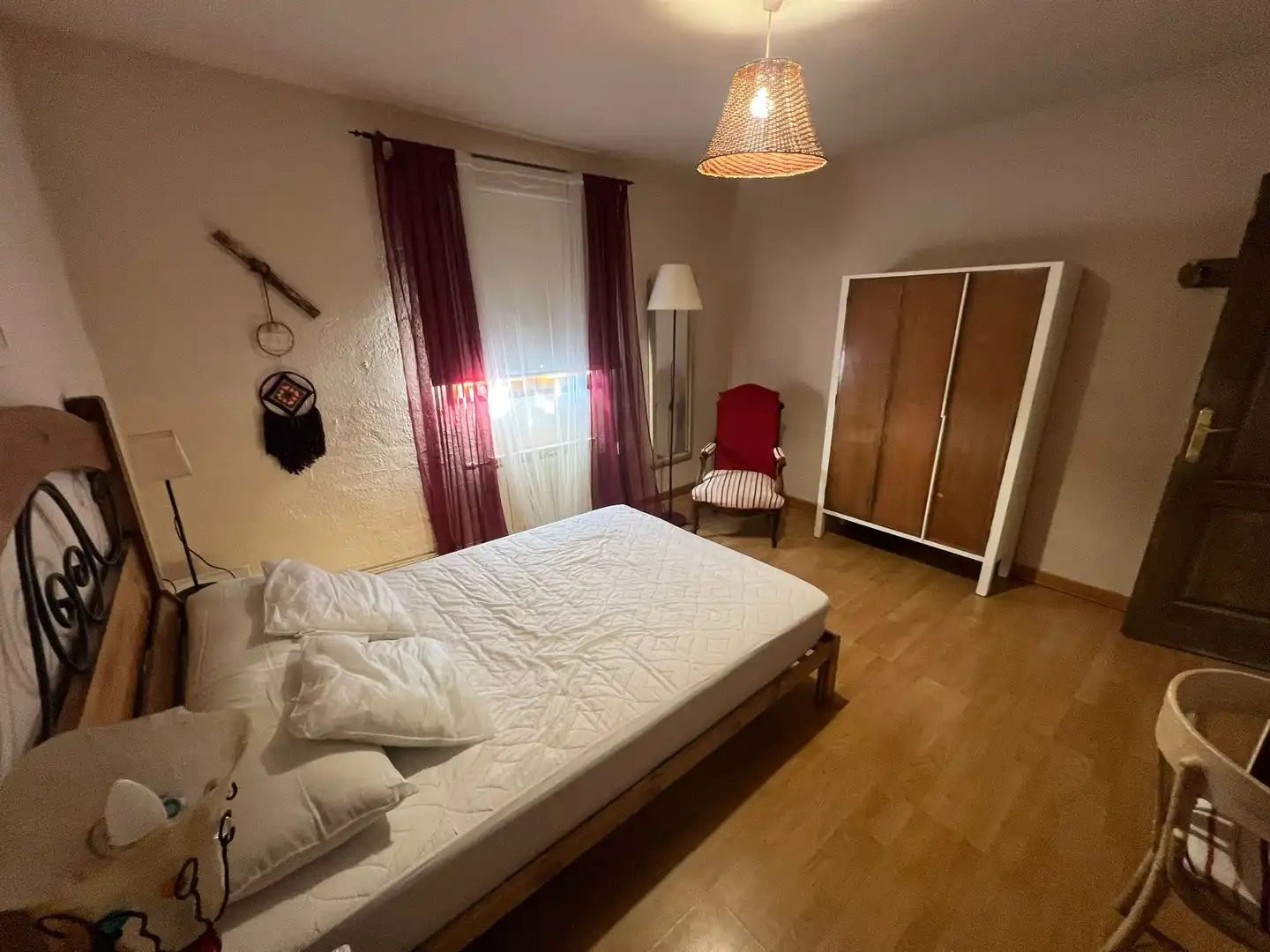 Habitación de Casa o chalet en venta en Navacepedilla de Corneja con Calefacción, Jardín privado y Parquet