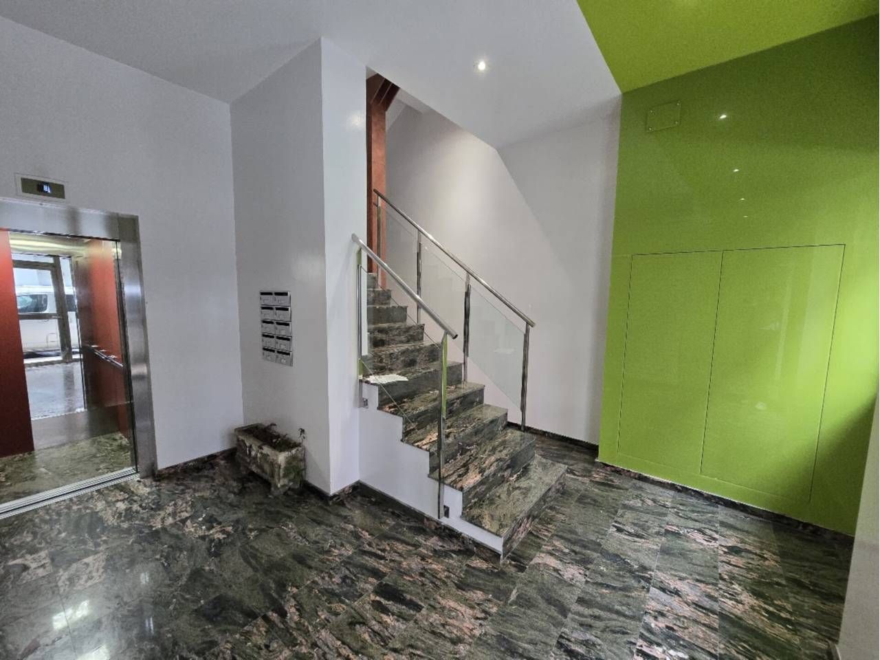 Piso en venta en Lugo Capital con Calefacción, Trastero y Balcón