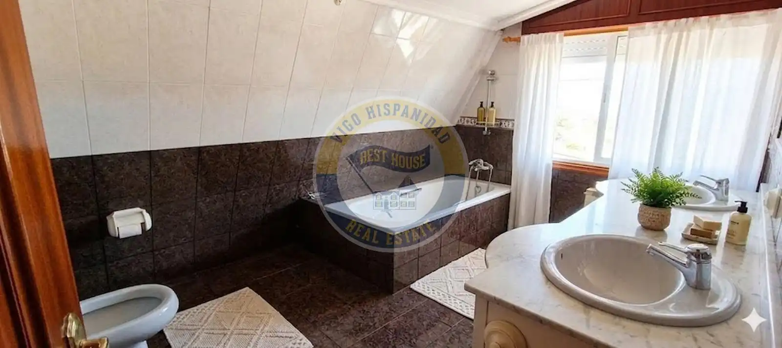 Casa en venta en Coruxo - Oia - Saiáns, imagen 7