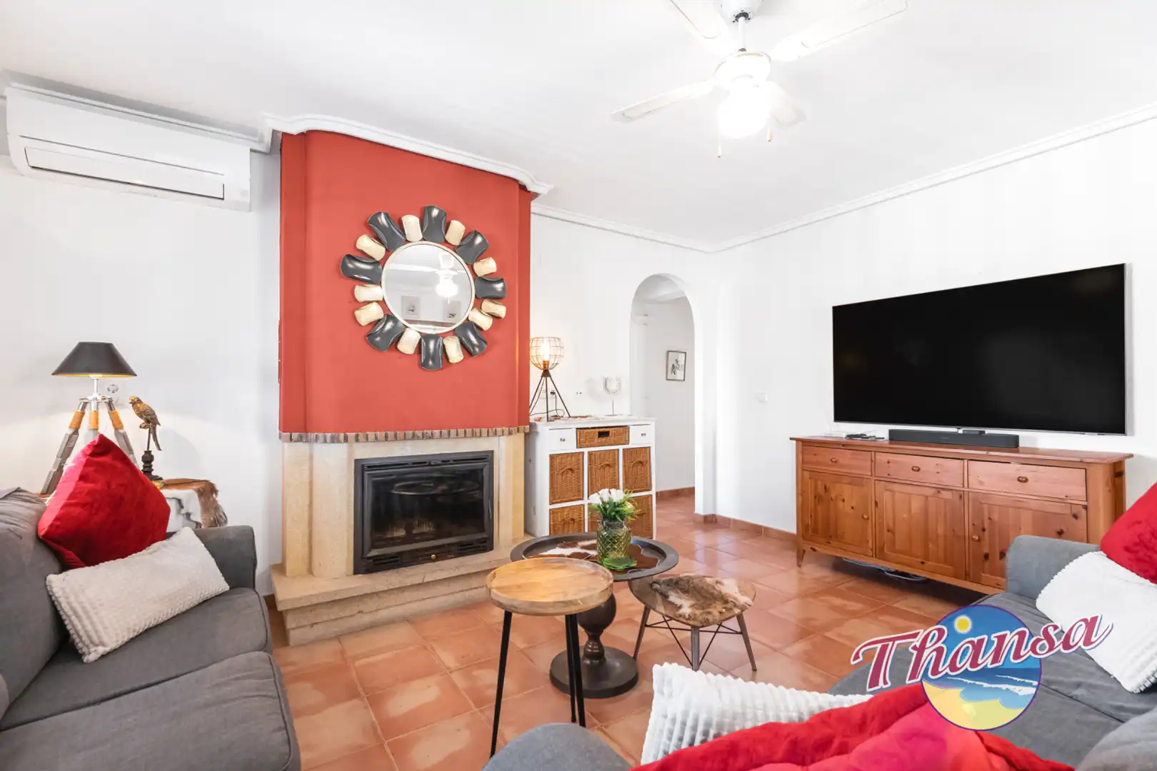 Sala d'estar de Casa o xalet en venda en Santa Pola amb Aire condicionat, Calefacció i Jardí privat