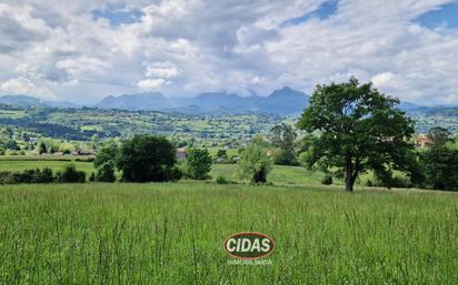 Residencial en venda en Oviedo 