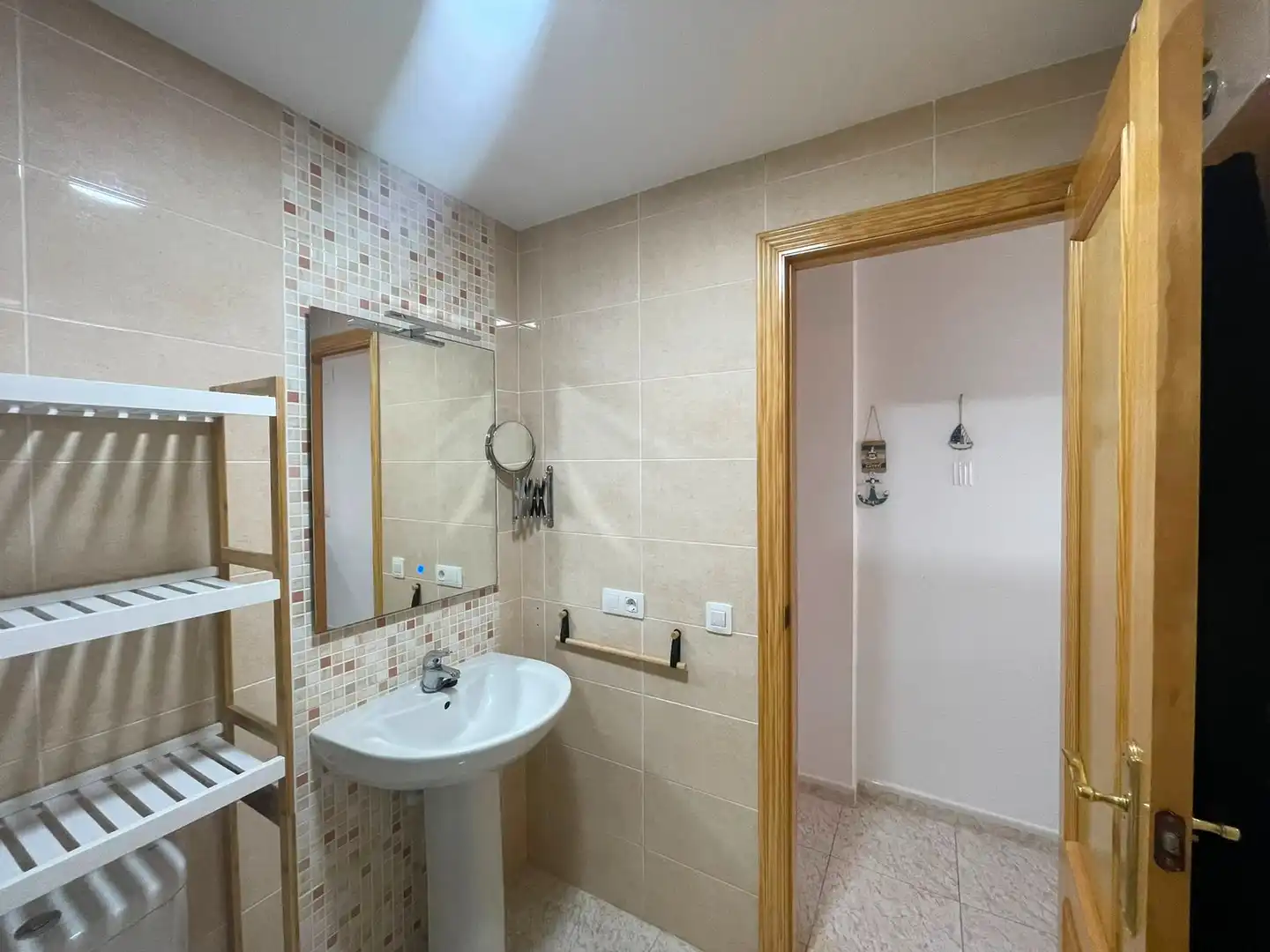 Baño de Piso en venta en Chilches / Xilxes con Aire acondicionado y Terraza