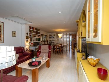 Casa con balcón en venta en Carrer JOAN PRIM