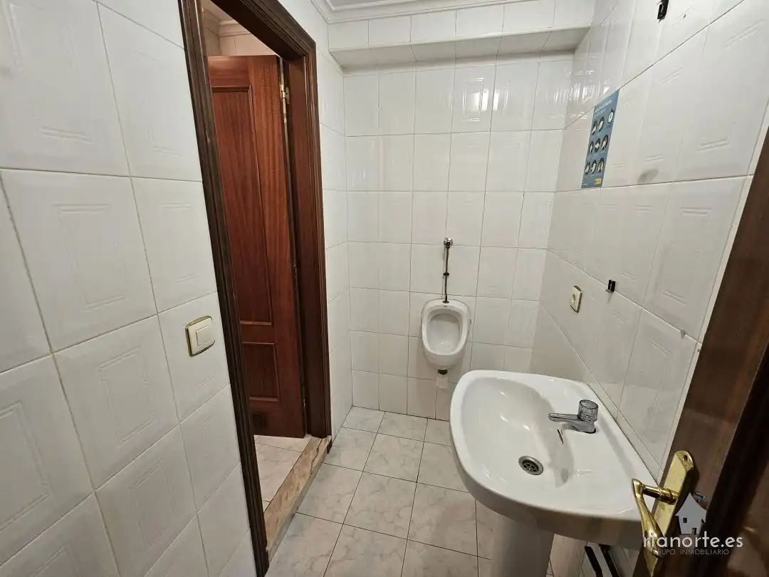 Business premises to rent in Centro, imagen 11