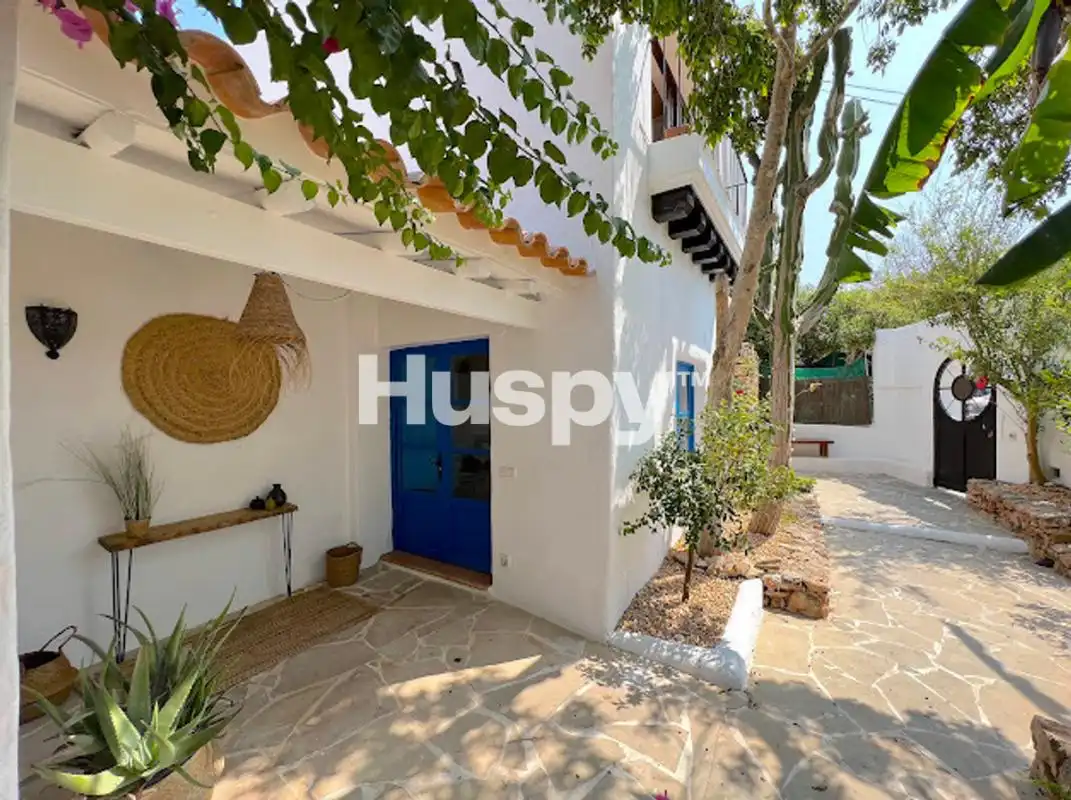 Casa con piscina en venta en Carrer Guillem De Montgri, imagen 23