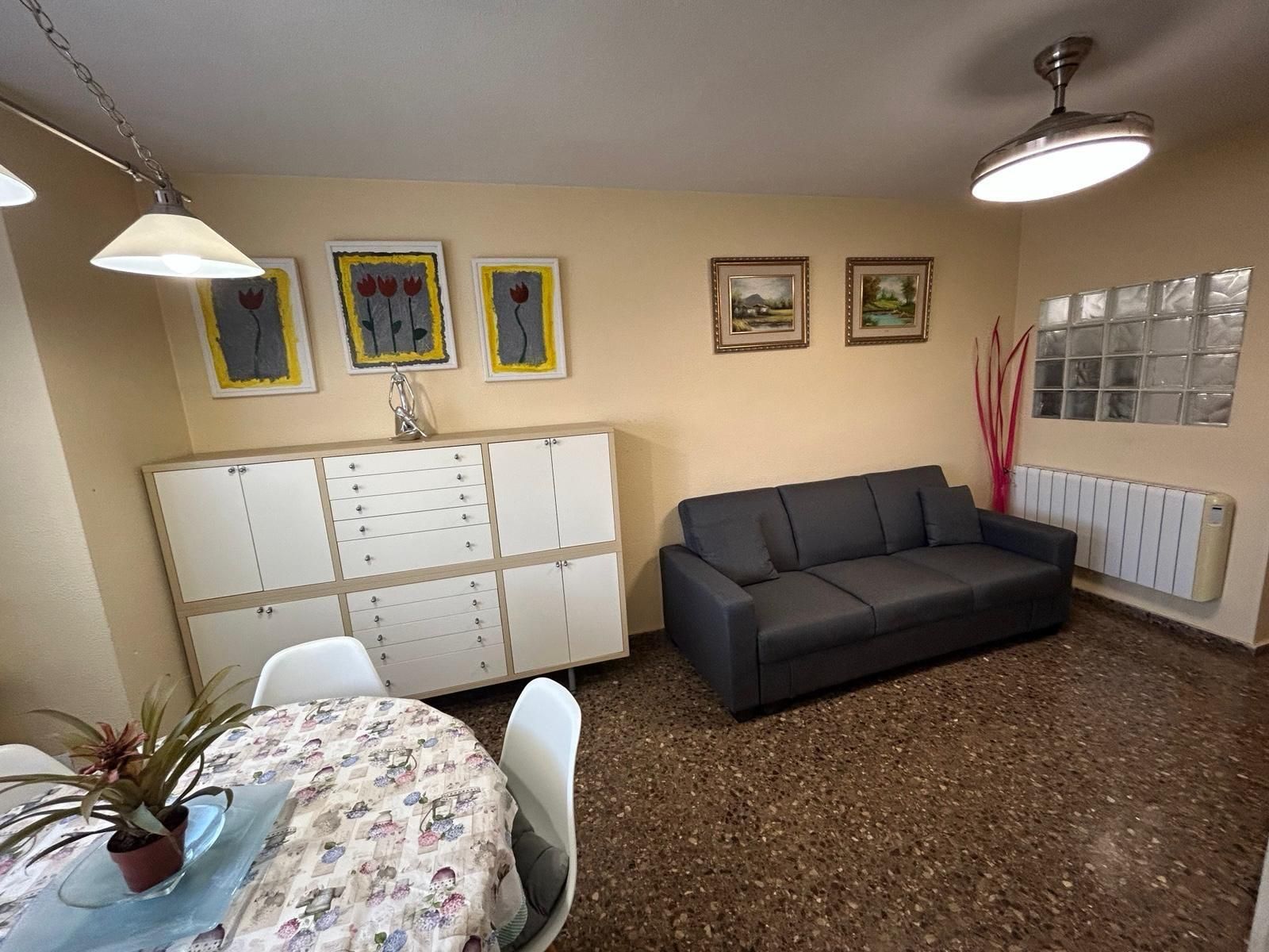 Living room of Flat for sale in Mislata  with Air Conditioner and Balcony