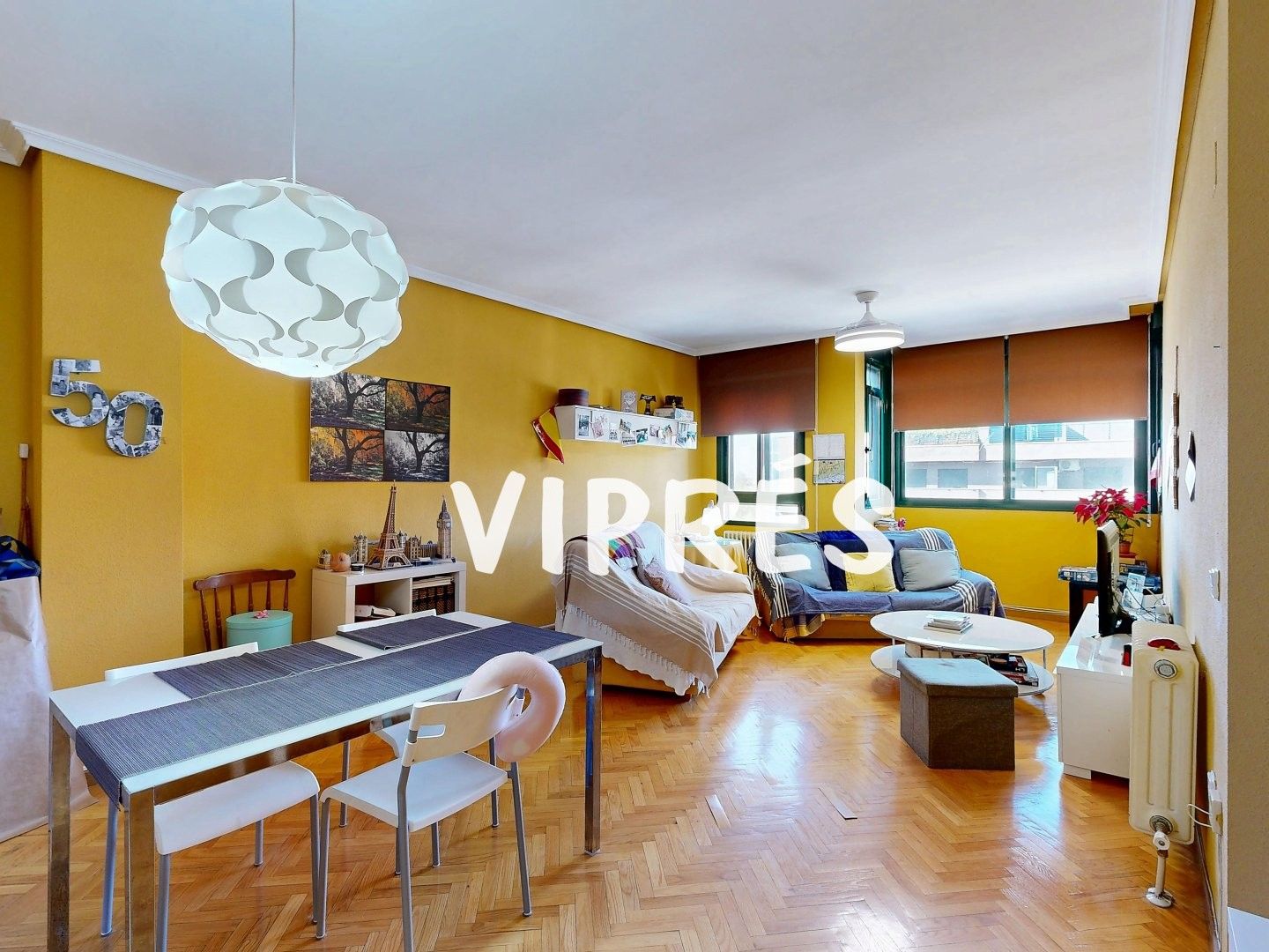 Sala de estar de Dúplex en venta en Cáceres Capital con Aire acondicionado y Calefacción