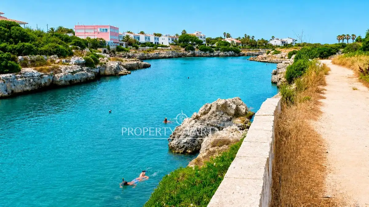 Apartment with pool for sale in Passeig Marítim, imagen 3