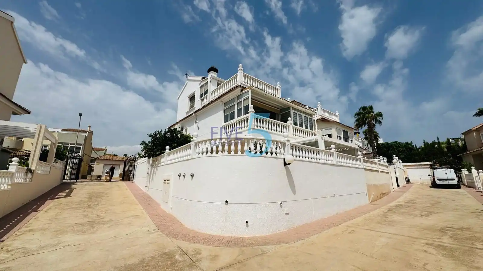 Reihenhaus mit Terrasse zum Verkauf in Playa de los Locos, imagen 35