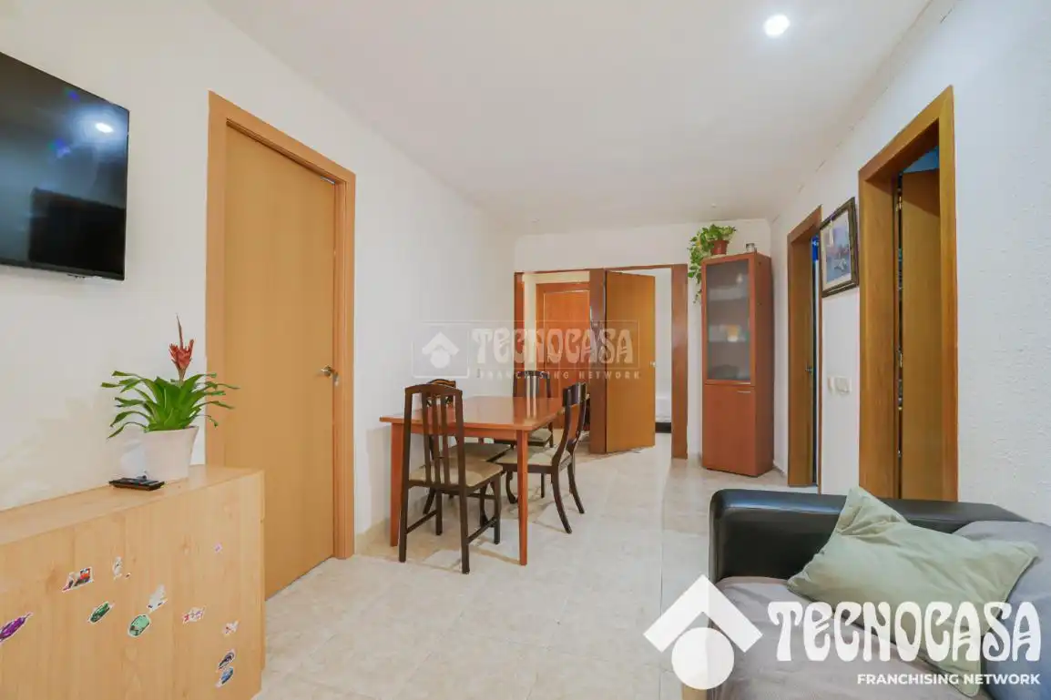 Bedroom of Flat for sale in Viladecans