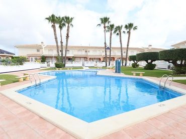 Casa a schiera con balcone in vendita a Ciudad Quesada