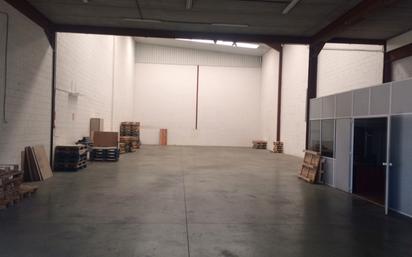 Industrial buildings to rent in Cornellà de Llobregat  with Alarm