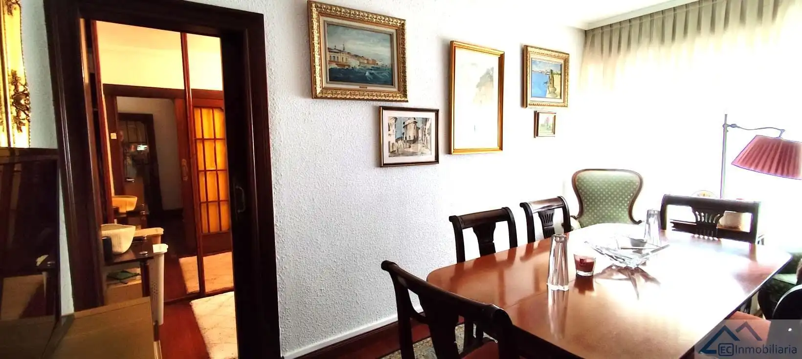 Flat for sale in Cuatro Caminos