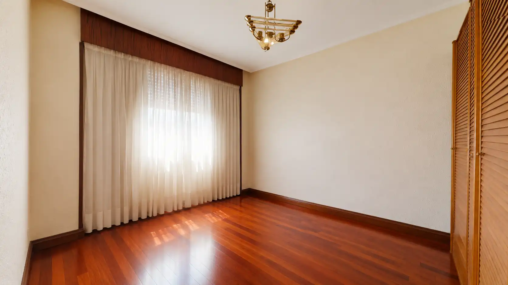 Bedroom of Flat for sale in Bilbao   with Heating