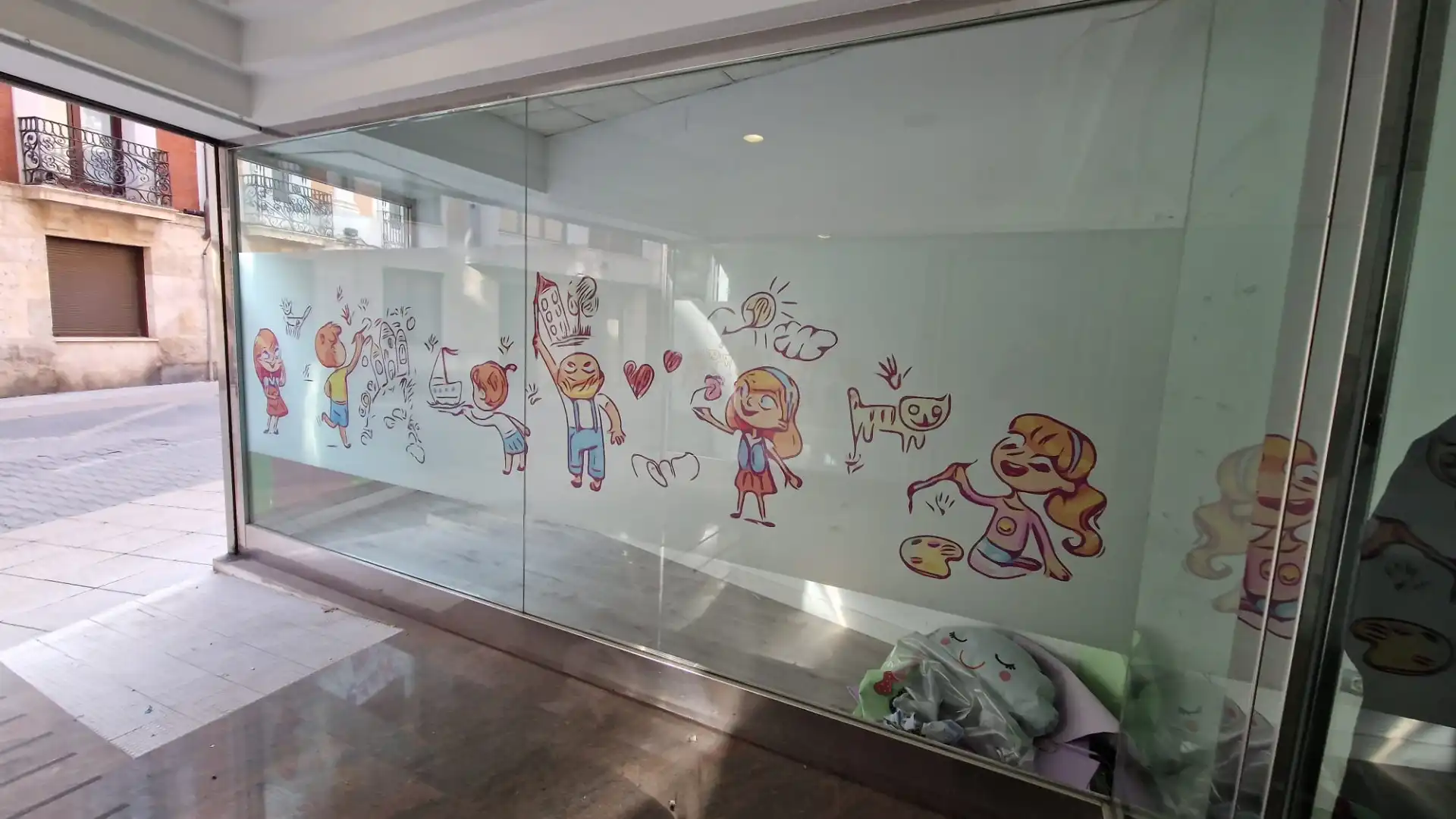 Local comercial en alquiler en Calle Valentín Calderón, imagen 5