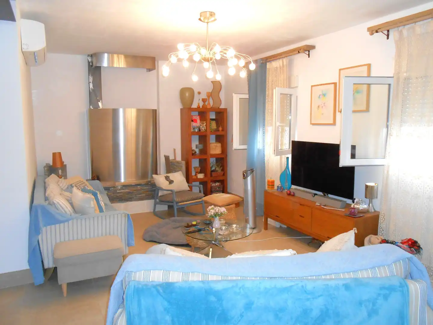 Sala de estar de Casa o chalet en venta en Alhaurín El Grande con Aire acondicionado y Terraza
