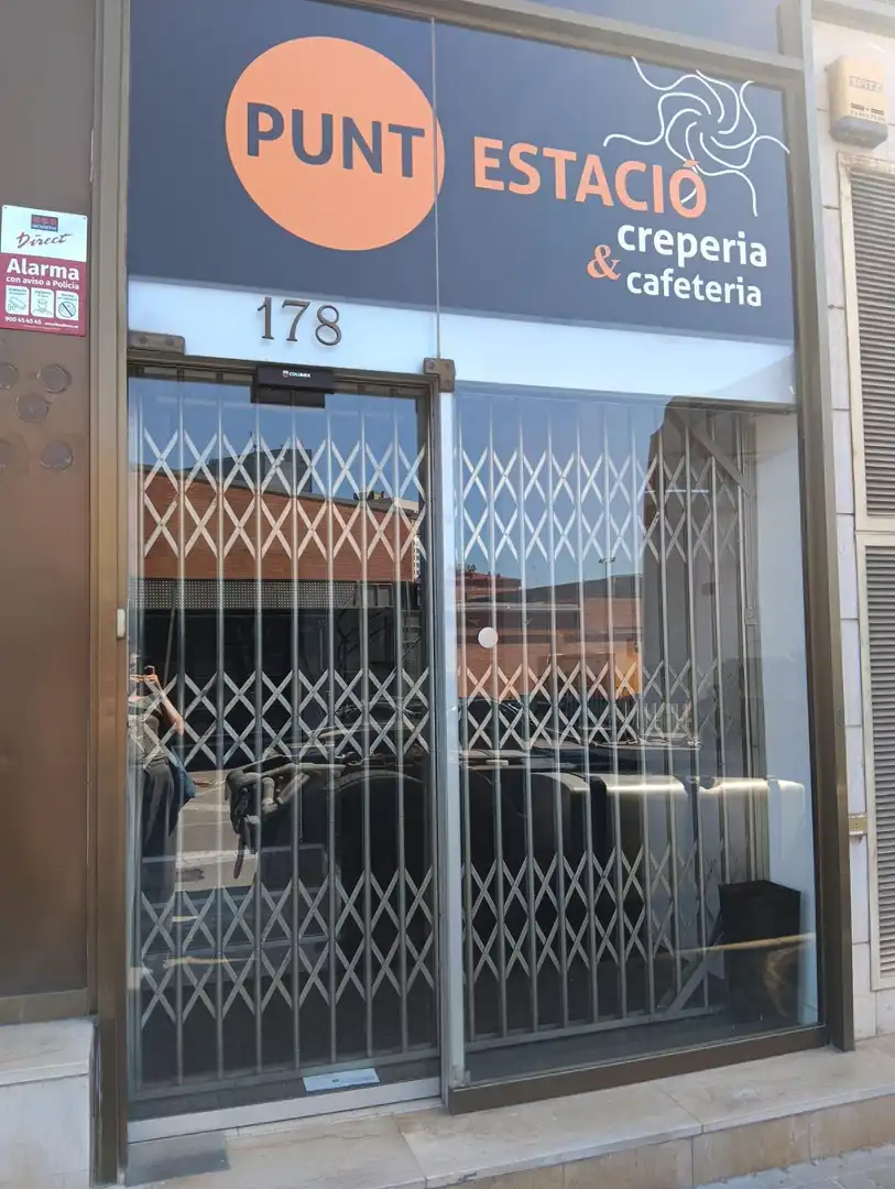 Business premises to rent in Creu Alta - Puiggener, imagen 8