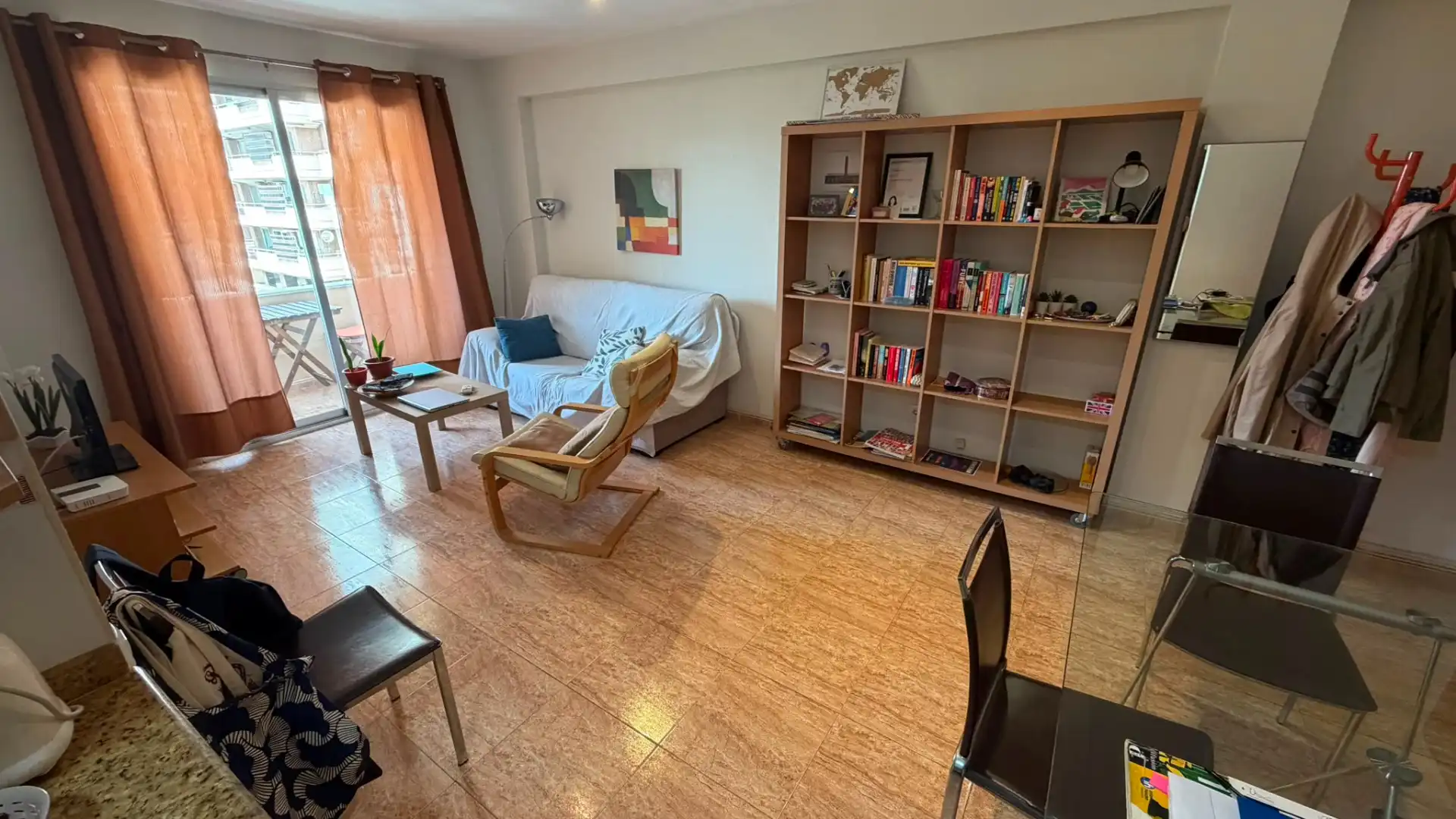 Living room of Flat for rent in Valencia  with Air Conditioner, Heating and Terrace