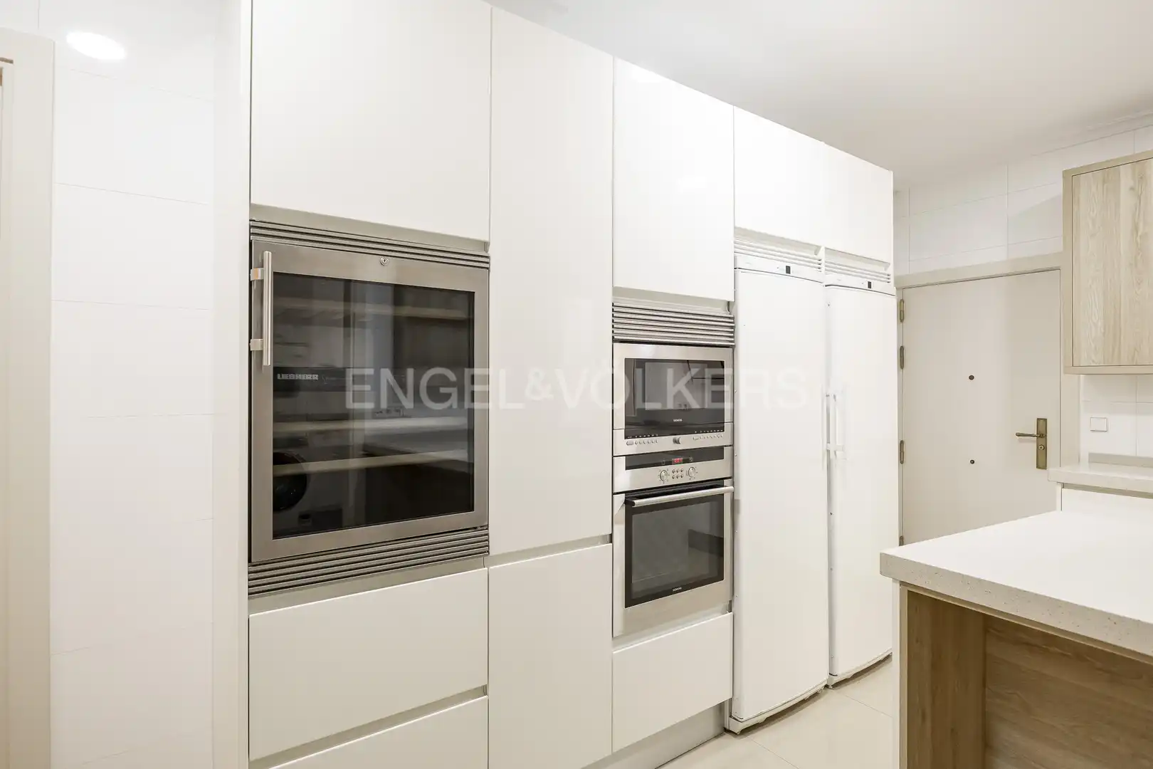 Küche von Wohnung zur Miete in Madrid mit Klimaanlage und Heizung