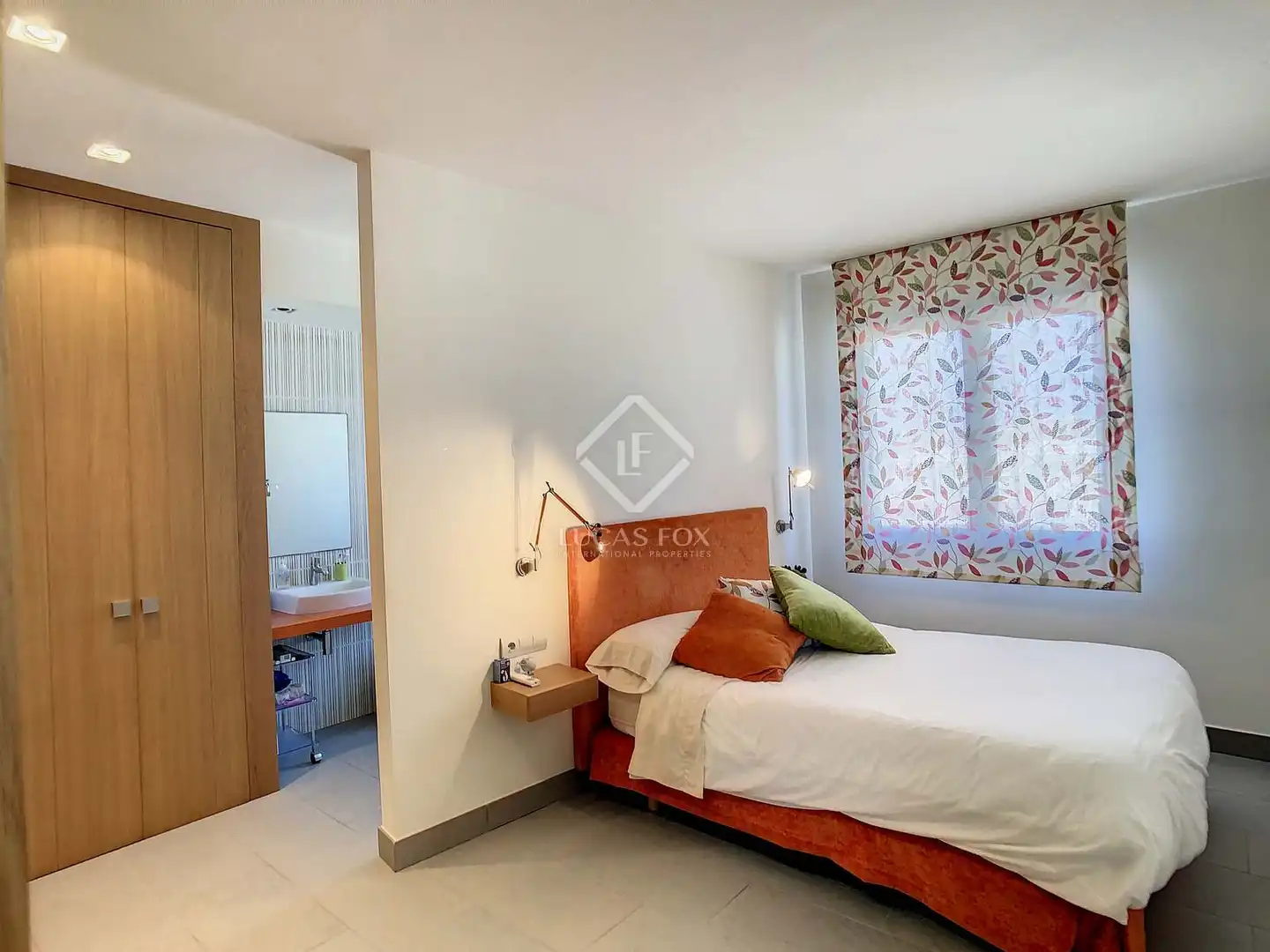Casa o xalet en venda a Dalt Sant Joan - Plaça Eivissa