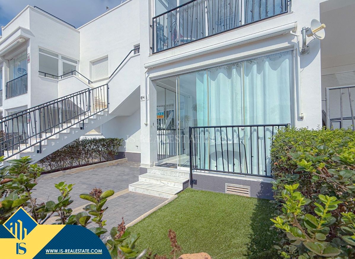 Vista exterior de Casa o chalet en venta en Torrevieja con Aire acondicionado, Calefacción y Terraza