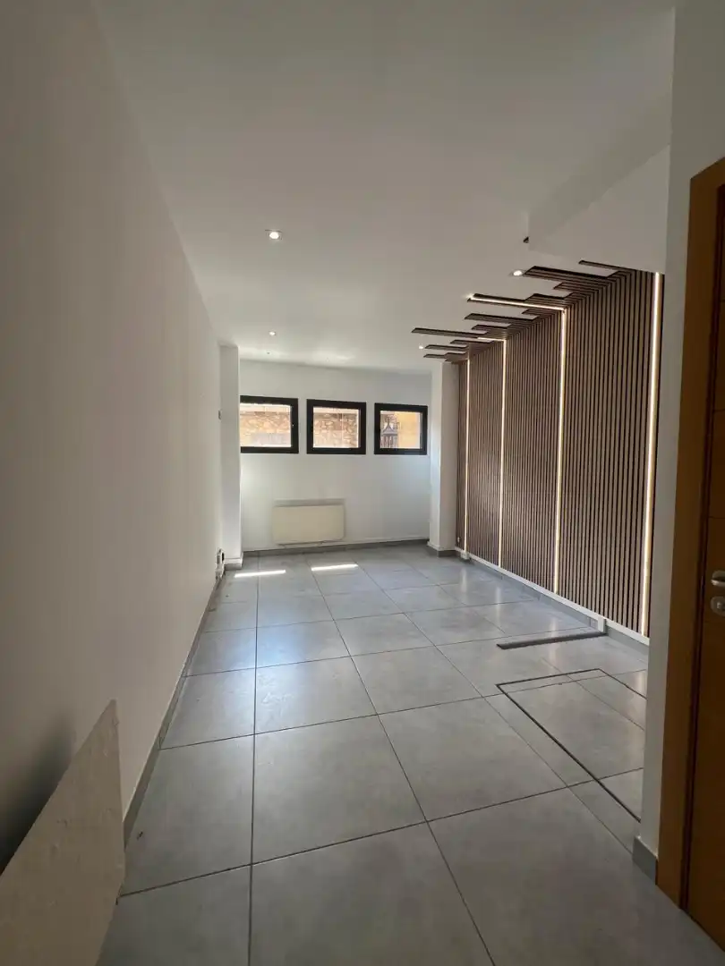 Gewerbefläche zur Miete in Carrer Ciutat de Valls 7, imagen 3