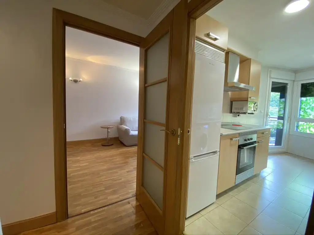 Kitchen of Flat for rent in Donostia - San Sebastián   with Heating and Terrace