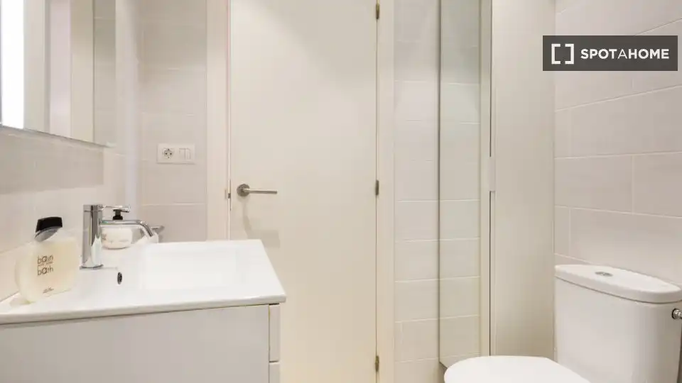 Flat with terrace to rent in Ciutat Vella, imagen 11