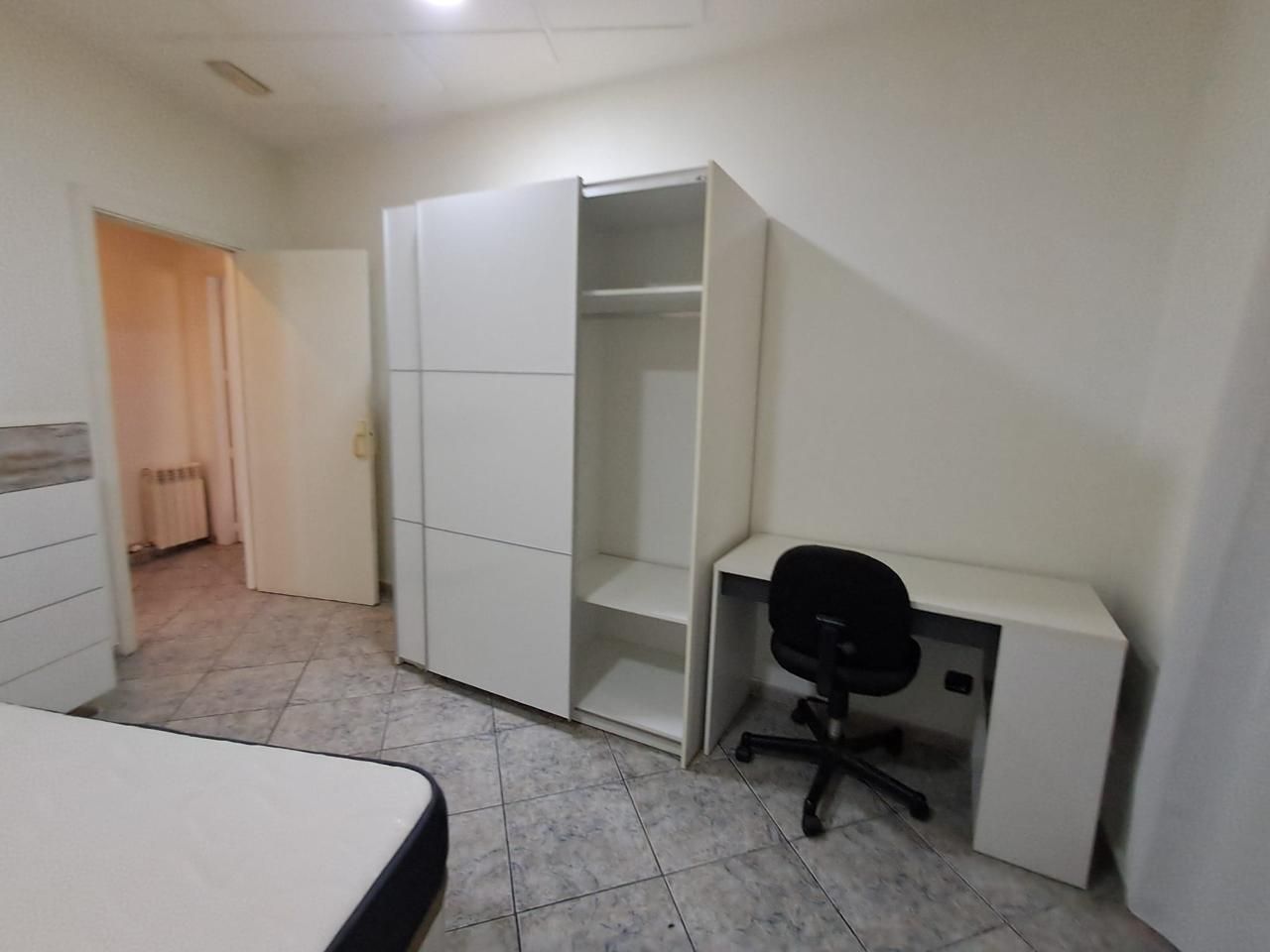 Dormitori de Planta baixa en venda en  Teruel Capital amb Calefacció i Moblat