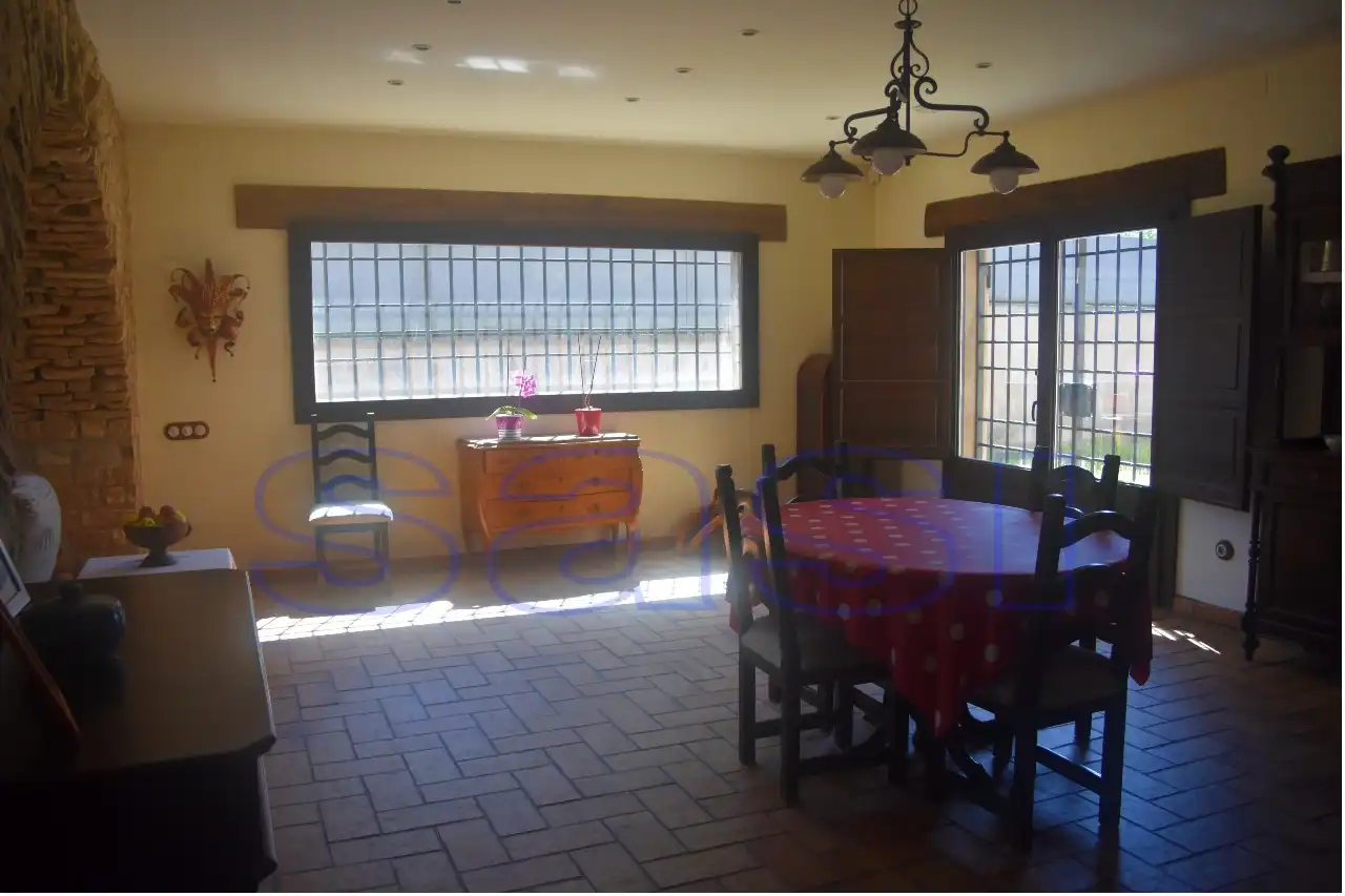 Comedor de Casa o chalet en venta en Montornès del Vallès con Aire acondicionado, Jardín privado y Terraza