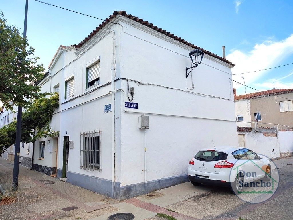 Vista exterior de Casa o chalet en venta en Valladolid Capital
