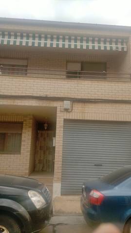 Casa adosada en Venta en Calle Virgen del Rosario en Biota