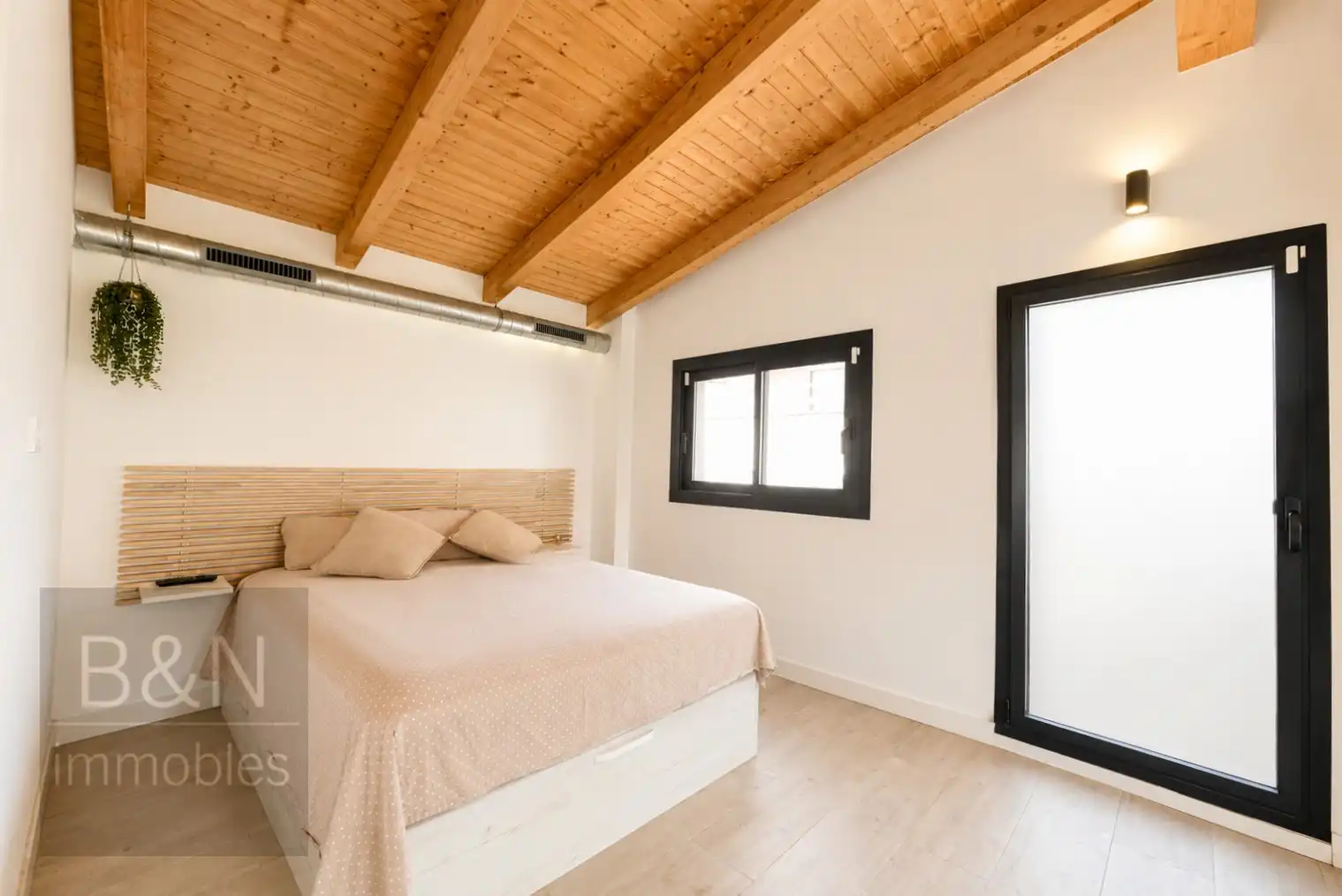 Habitación de Casa o chalet en venta en Terrassa con Aire acondicionado, Calefacción y Terraza