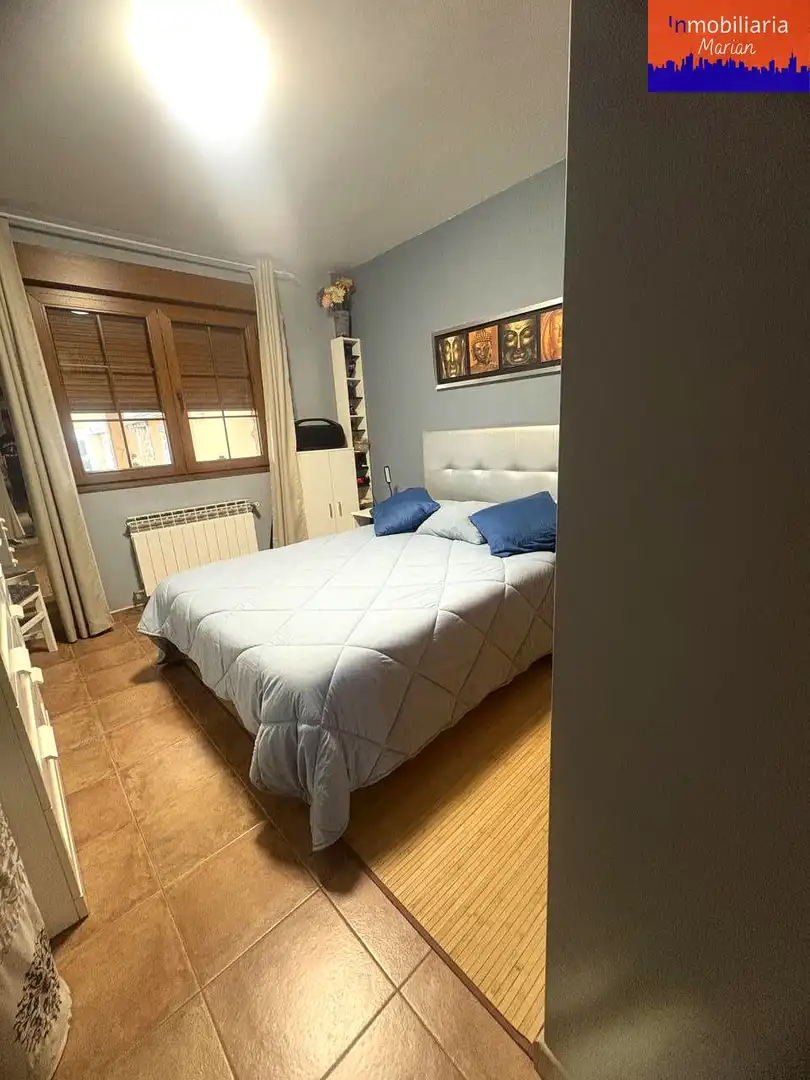 Dormitori de Casa o xalet en venda en Campillo de Aranda amb Piscina i Sauna