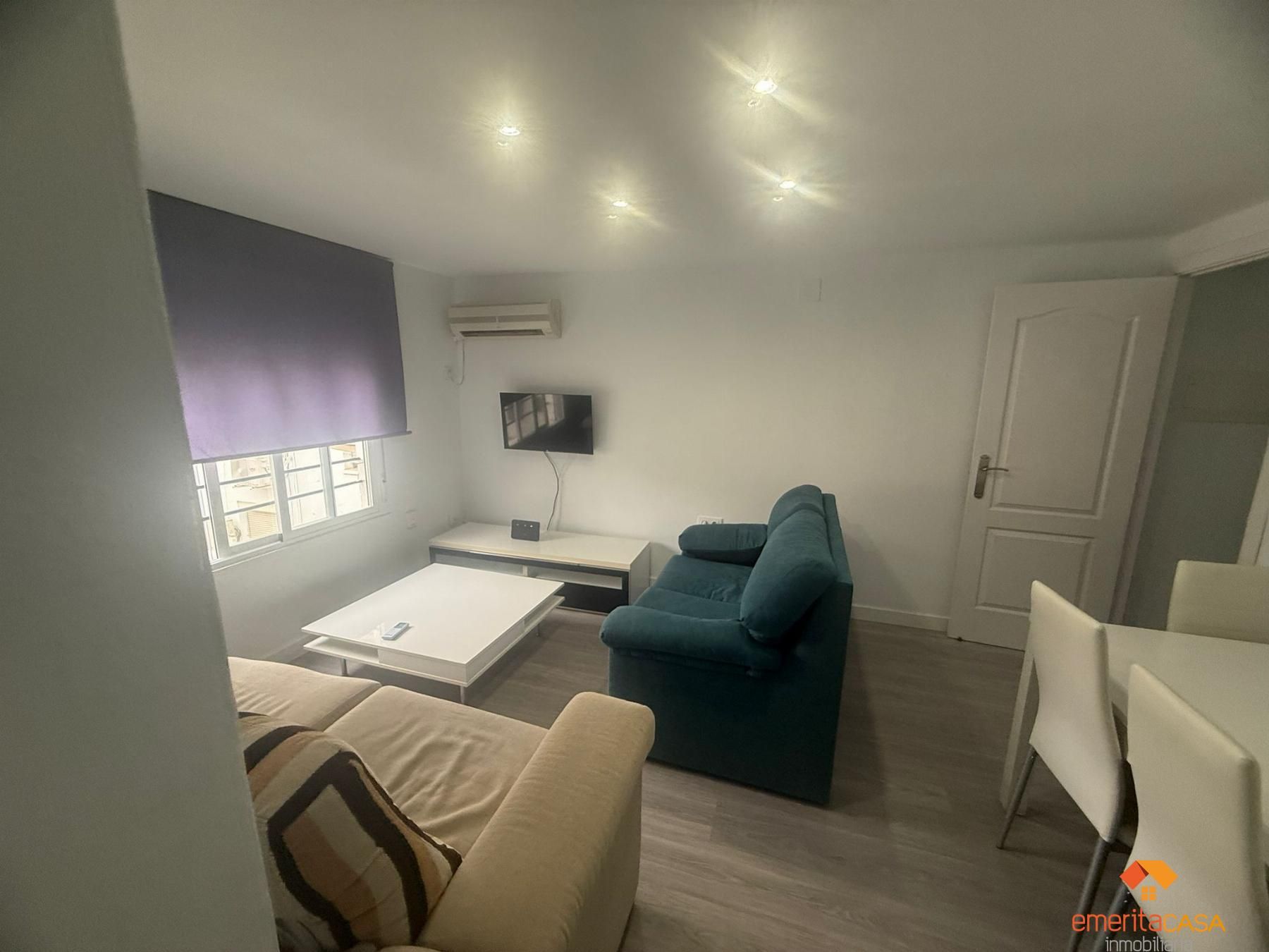 Sala d'estar de Apartament de lloguer en Mérida amb Aire condicionat i Parquet