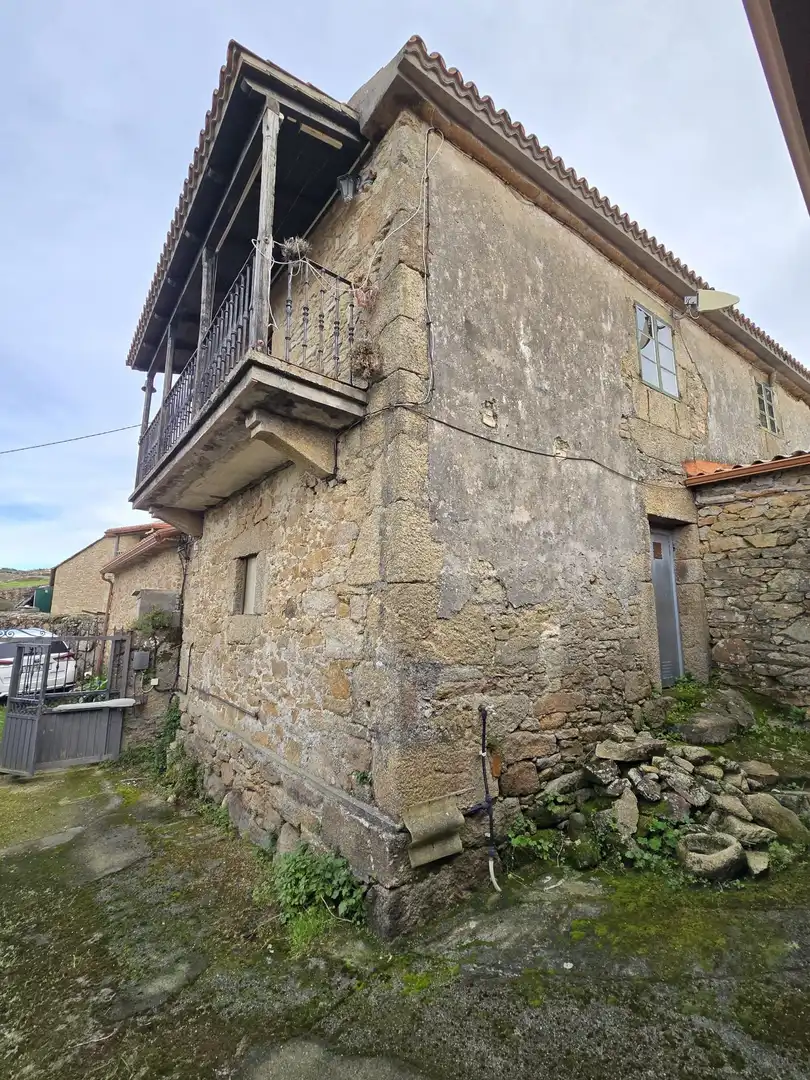 Vista exterior de Finca rústica en venda en Ferrol amb Terrassa i Traster