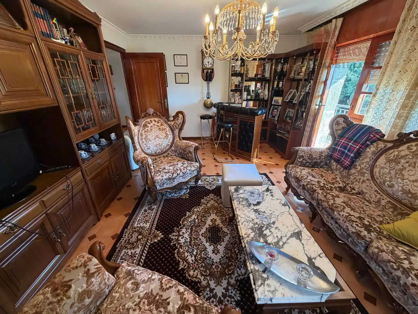 Sala de estar de Casa o chalet en venta en Bueu con Calefacción, Parquet y Terraza