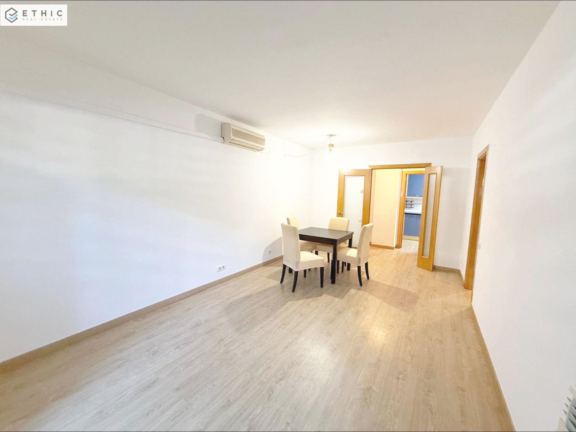 Planta baixa en venda en  Barcelona Capital amb Aire condicionat, Calefacció i Jardí privat