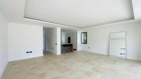 Foto 3 de Casa adosada de lloguer a Calle Cefeo, Los Naranjos, Málaga