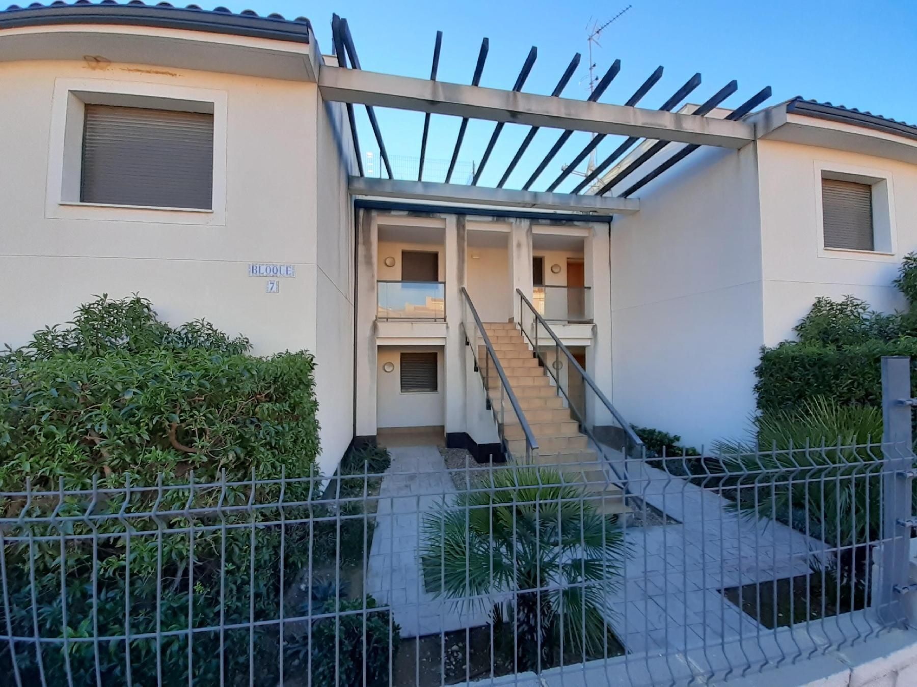 Vista exterior de Piso en venta en Mont-roig del Camp con Piscina comunitaria