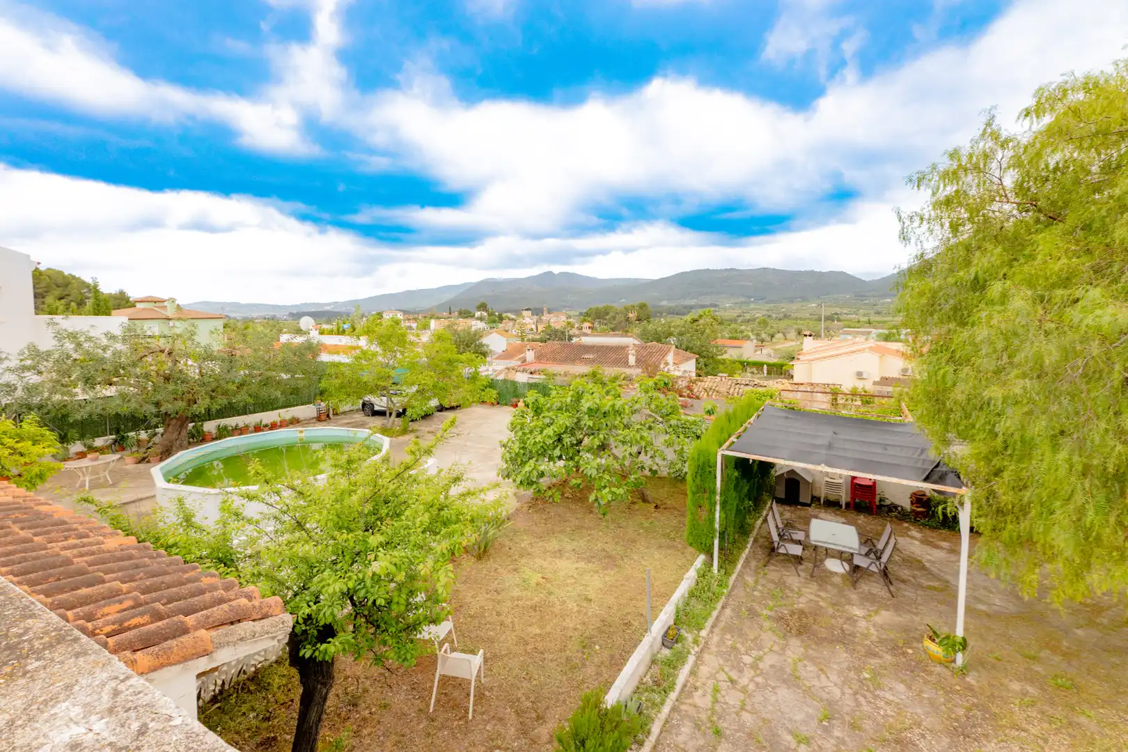 Außenansicht von Einfamilien-Reihenhaus zum Verkauf in Alcalalí mit Klimaanlage