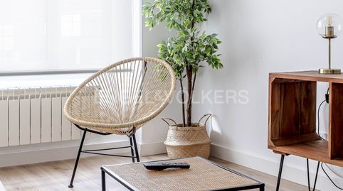 Foto 3 de Apartamento de alquiler en Castillejos - Cuzco, Madrid Capital