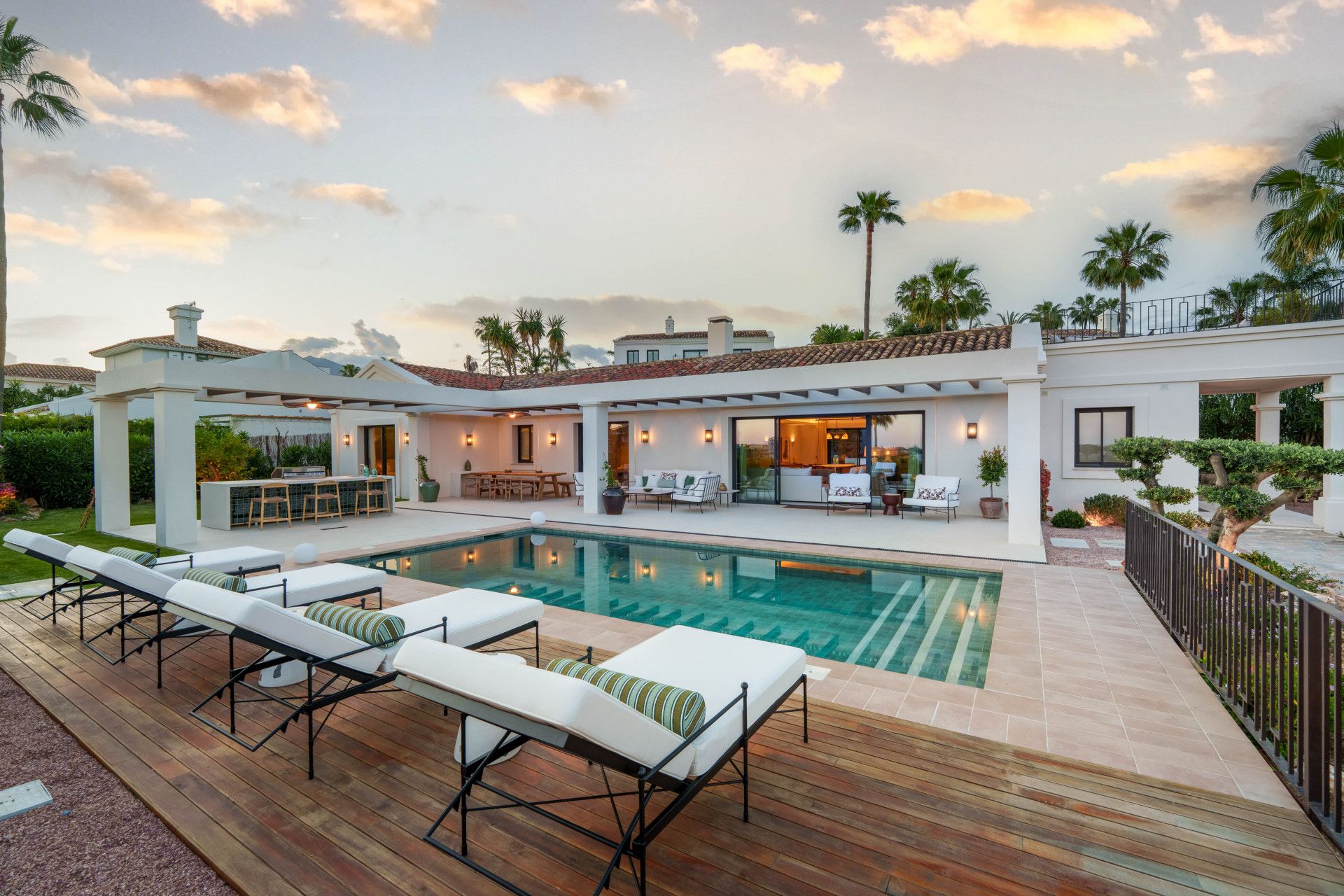 Terraza de Casa o chalet en venta en Marbella con Aire acondicionado, Calefacción y Jardín privado