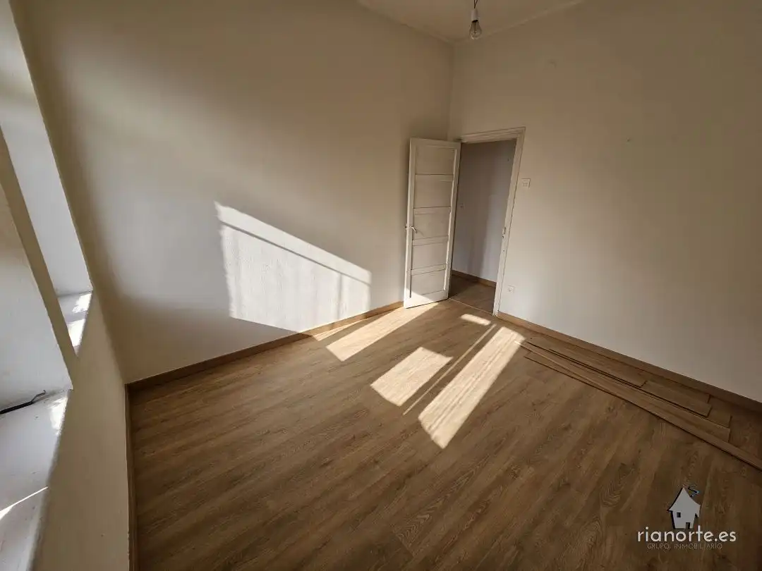 Habitación de Piso en venta en Avilés