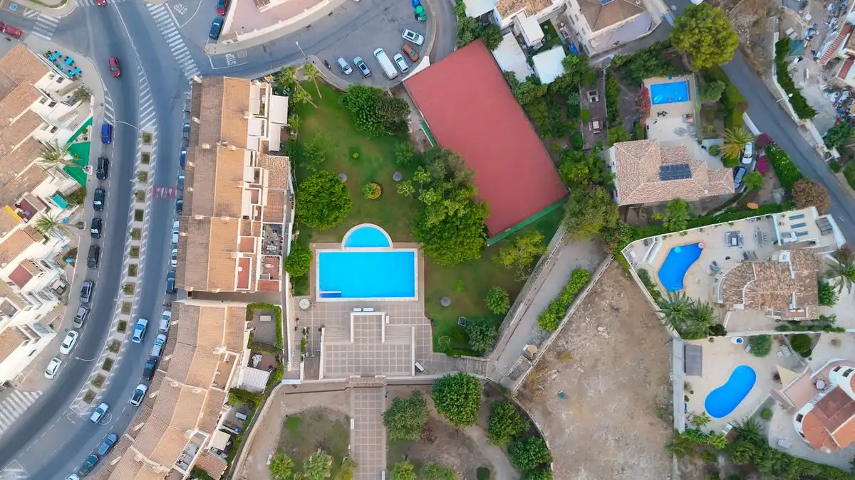 Piscina de Dúplex en venta en Altea con Aire acondicionado, Calefacción y Jardín privado